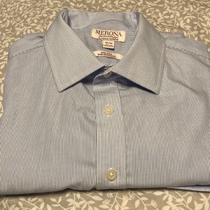 Long sleeve dress shirt